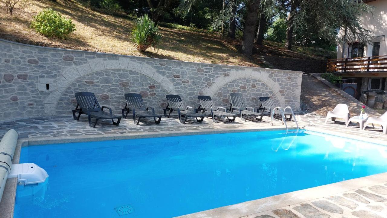 Chalet 14 Pers Avec Vue Panoramique Et Piscine Chauffee Genolhac Buitenkant foto