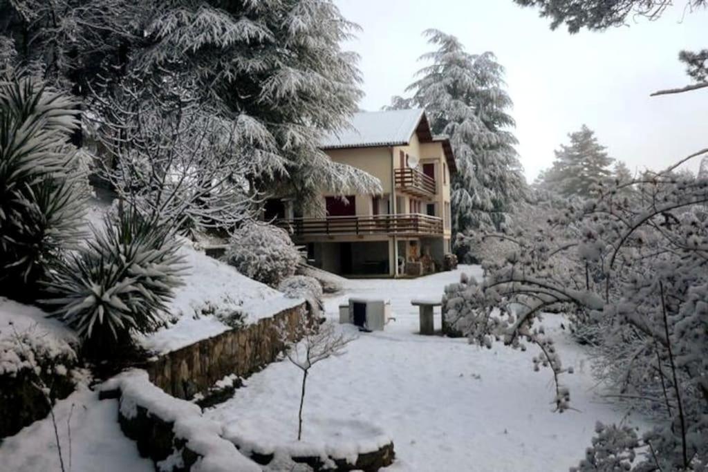 Chalet 14 Pers Avec Vue Panoramique Et Piscine Chauffee Genolhac Buitenkant foto