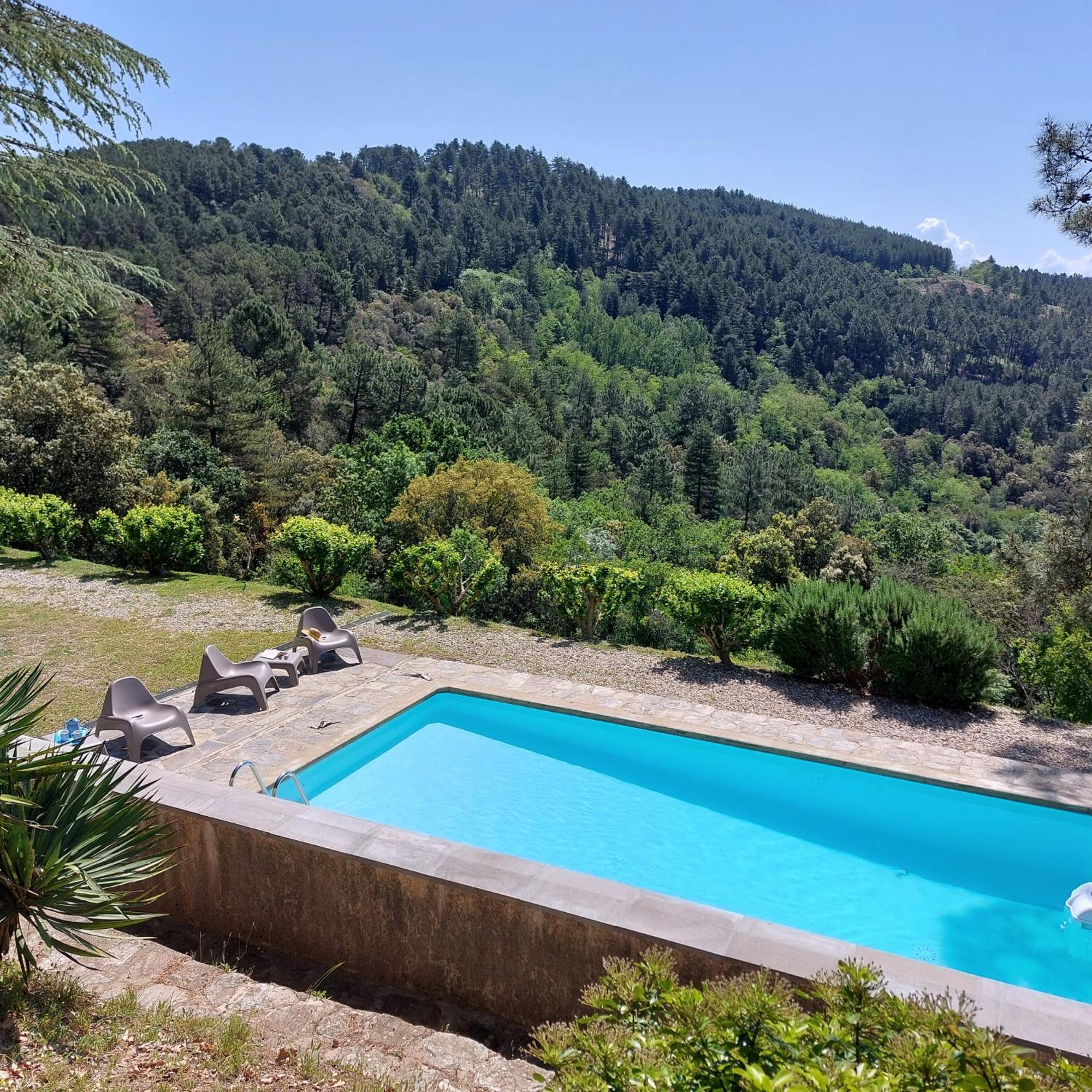 Chalet 14 Pers Avec Vue Panoramique Et Piscine Chauffee Genolhac Buitenkant foto