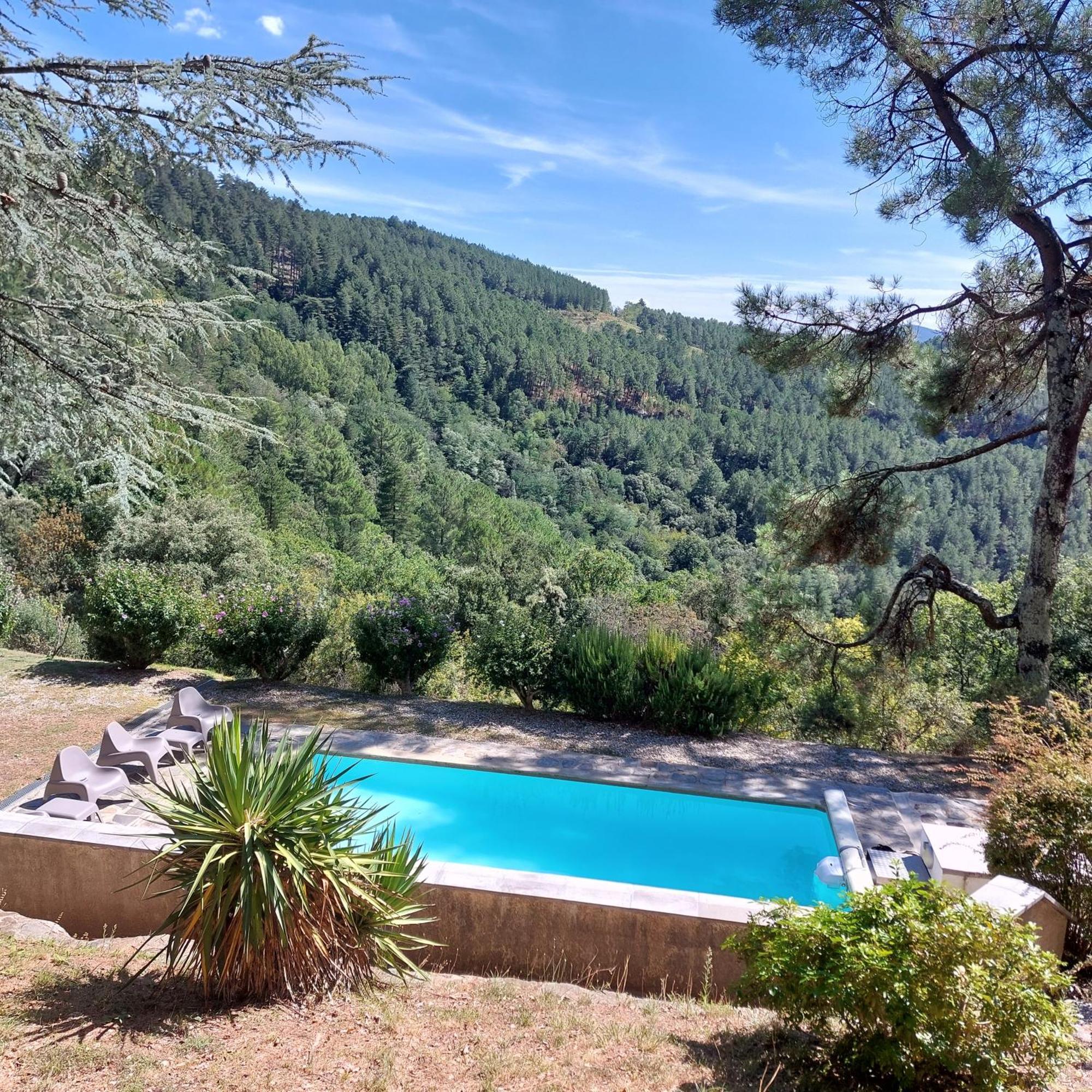 Chalet 14 Pers Avec Vue Panoramique Et Piscine Chauffee Genolhac Buitenkant foto
